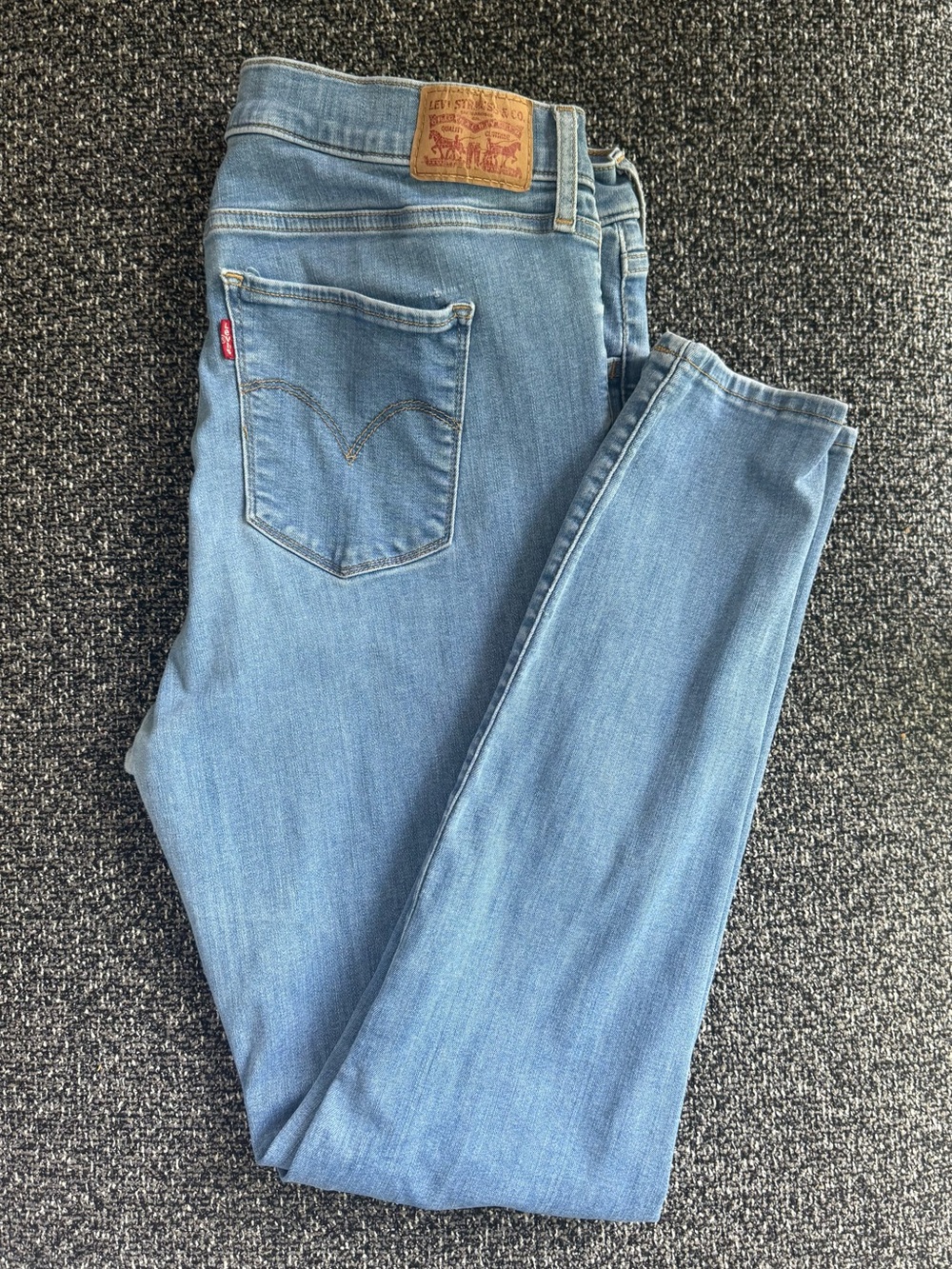 Levi's Women's 720 High Rise Super Skinny Jeans [Light Wash]
